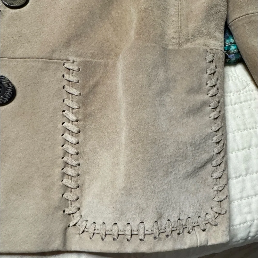 Bernardo Light Tan Suede Blazer - Picture 4 of 6